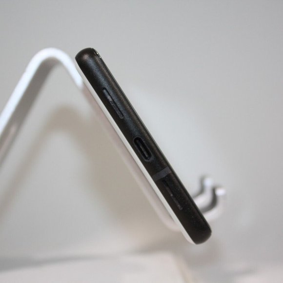 Google Pixel 6 - 128GB - Sorta Seafoam (Unlocked) Smartphone - Picture 4 of 7